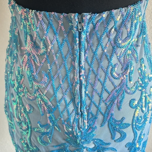 Blue Sequin Mini Dress Backless Size Medium - Picture 6 of 8
